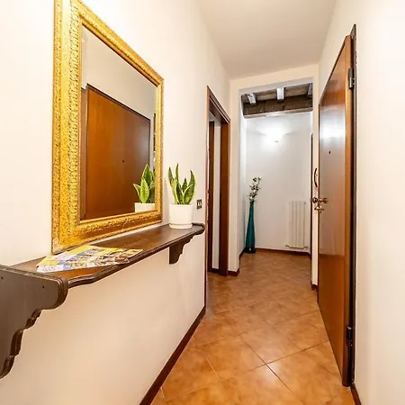 Centro Storico - Eleganza Rustica In Citta *