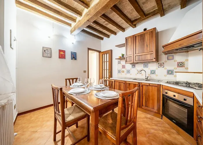 公寓 Centro Storico - Eleganza Rustica In Citta *