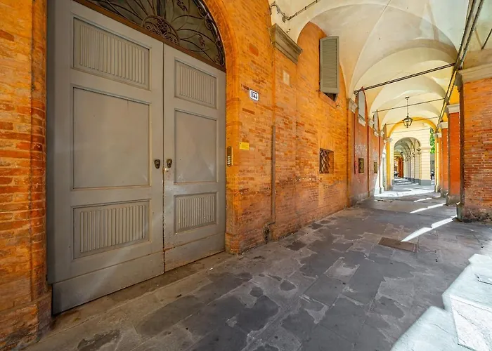 Centro Storico - Eleganza Rustica In Citta * Modena